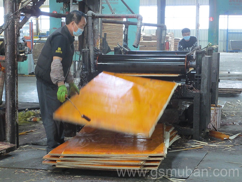 貴港建筑紅板便宜的在哪里有?如何選購(gòu)? 貴港建筑紅板便宜的在哪里有?如何選購(gòu)?